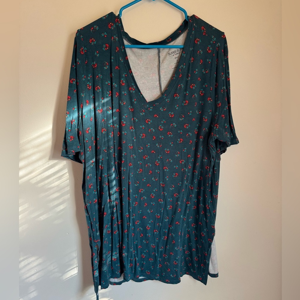 Torrid Dark Teal V-Neck Tunic with Red Floral Print
